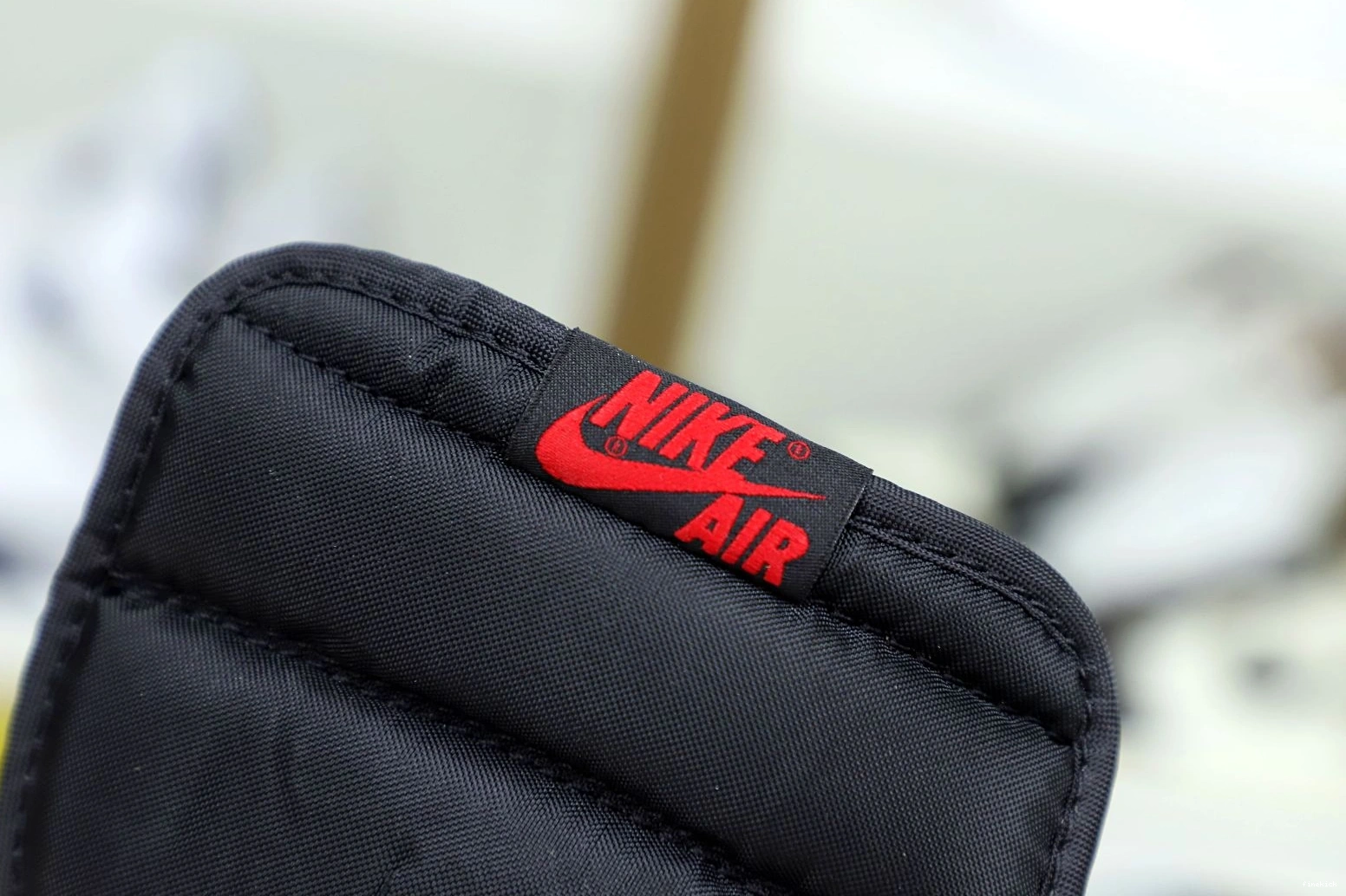 PATENT JORDAN BRED OG HIGH AIR 1 0215